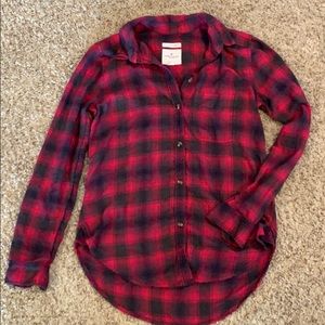 Comfy and light American Eagle flannel